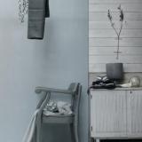 selinesteba.com - grey-wall-dwell