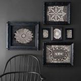 selinesteba.com - lijst-stof-op-behang-in